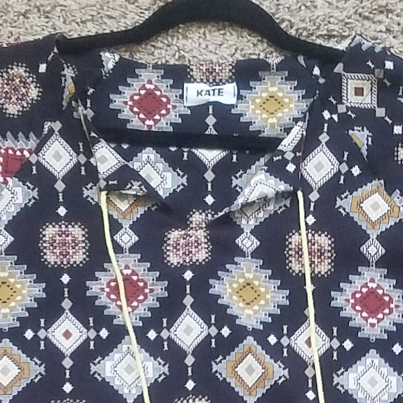 Italian Boutique Brand - KATE - Aztec Printed Shift Dress - Picture 4 of 8